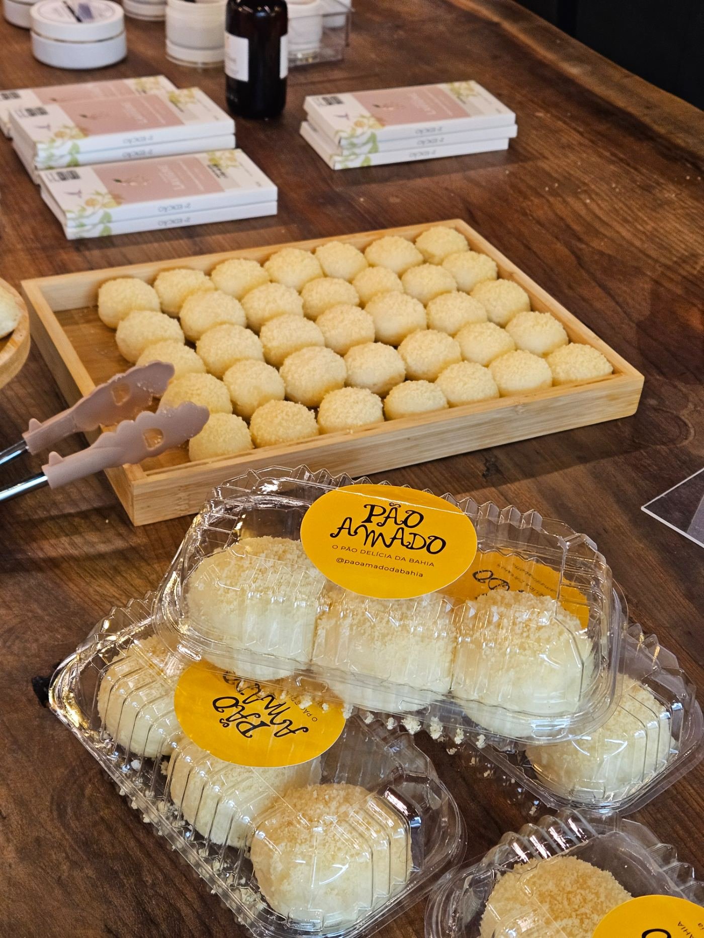 Bandeja de pãezinhos delícia